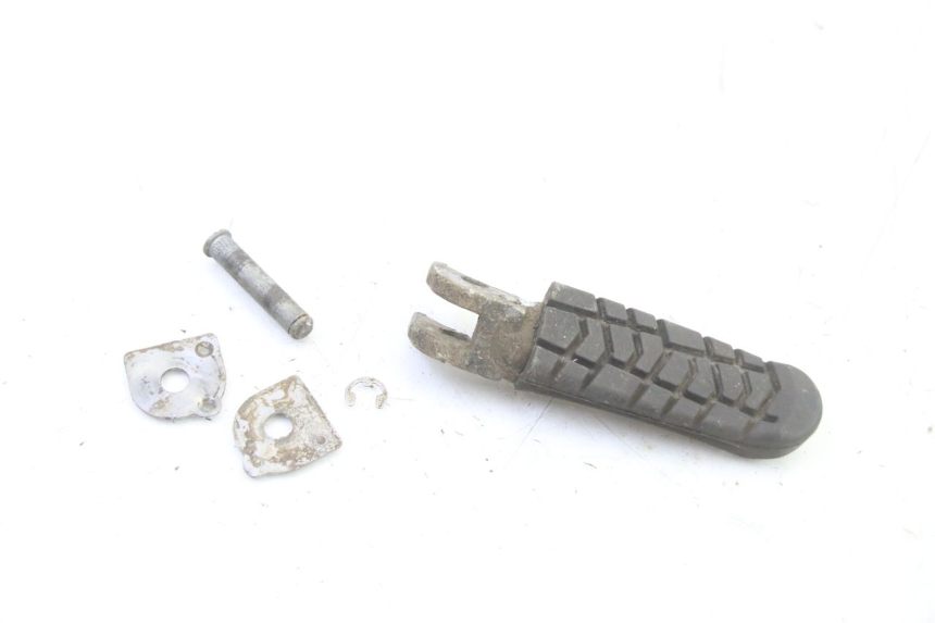 photo de REAR RIGHT FOOTREST KTM SUPERENDURO R 950 (2005 - 2009)