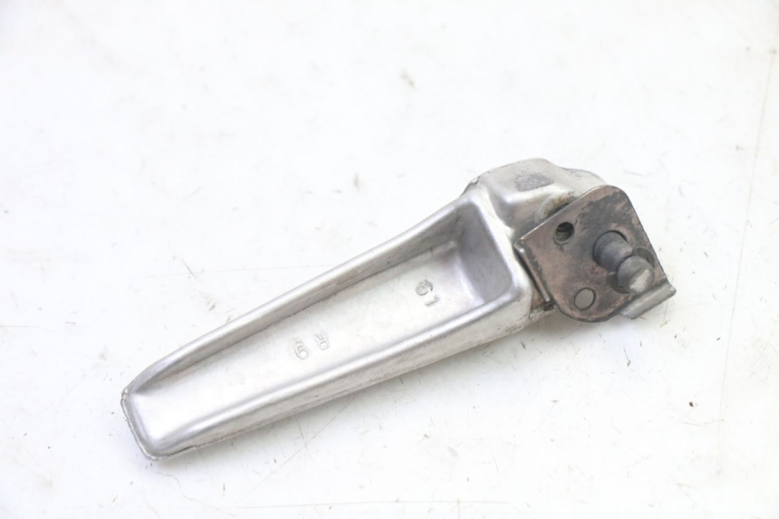 photo de REAR RIGHT FOOTREST SUZUKI SV S 650 (2003 - 2009)