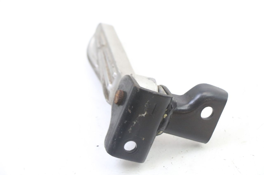 photo de REAR RIGHT FOOTREST PEUGEOT TWEET 4T 50 (2014 - 2019)