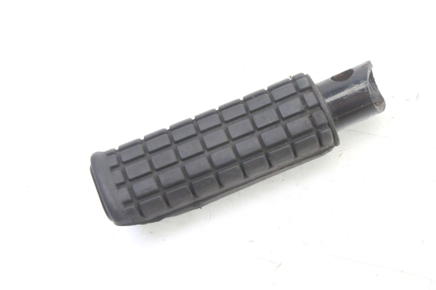 photo de REAR RIGHT FOOTREST HONDA XLV VARADERO 125 (2000 - 2006)