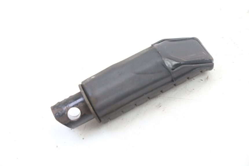 photo de REAR RIGHT FOOTREST HONDA XLV VARADERO 125 (2000 - 2006)