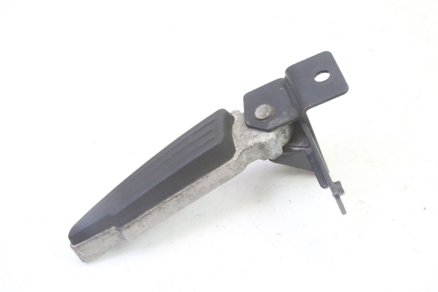 photo de LEFT REAR FOOTREST PEUGEOT CITYSTAR 50 (2013 - 2017)