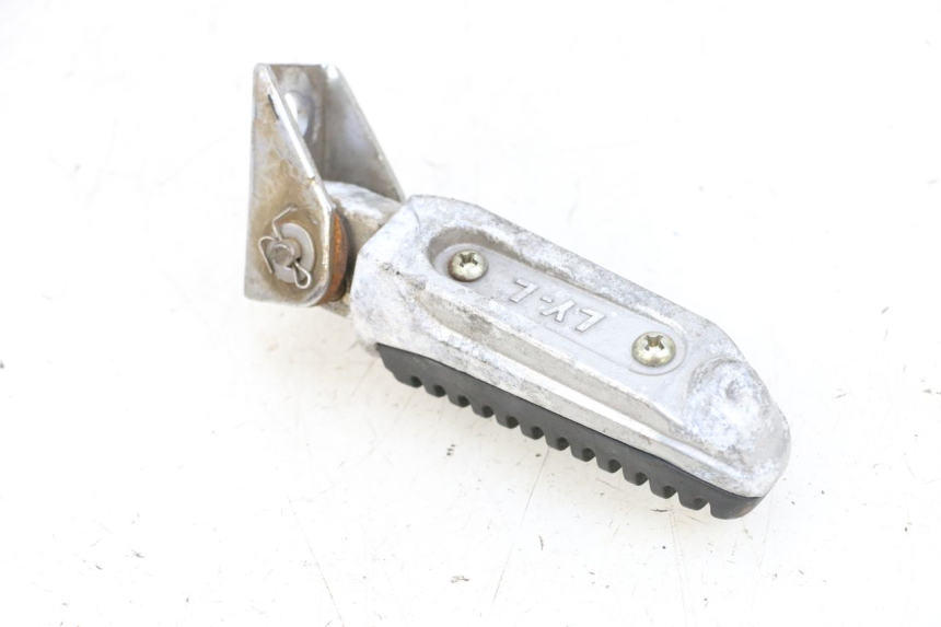photo de REAR LEFT FOOTREST KSR CODE 125 (2018 - 2020) - Alternative perspective