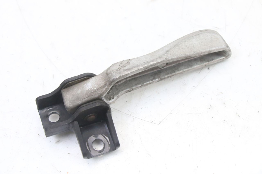 photo de REAR LEFT FOOTREST SYM FIDDLE 3 III 125 (2014 - 2020) - Zoom on usage condition