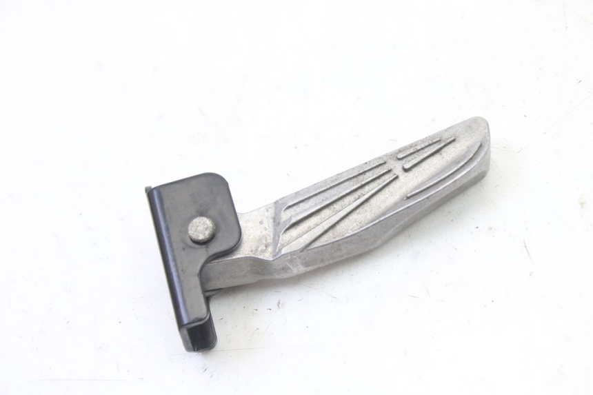 photo de REAR LEFT FOOTREST VENESI FLY RETRO 4T 50 (2020 - 2025)