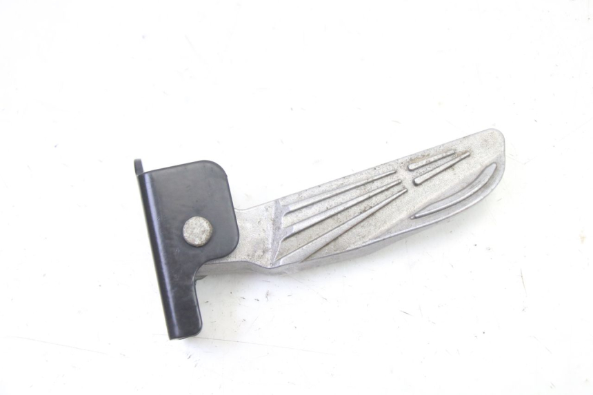 photo de REAR LEFT FOOTREST VENESI FLY RETRO 4T 50 (2020 - 2025)