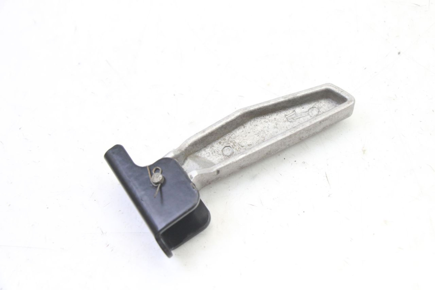 photo de REAR LEFT FOOTREST VENESI FLY RETRO 4T 50 (2020 - 2025)