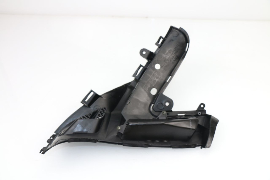 photo de REAR LEFT FOOTREST KYMCO GRAND DINK 125 (2008 - 2014)