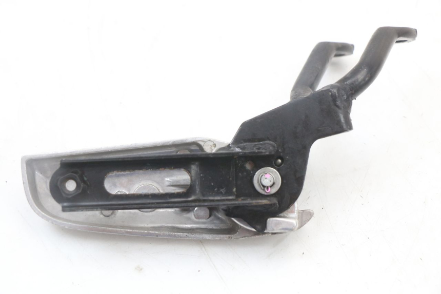 photo de REAR LEFT FOOTREST HONDA PCX (JF47) 125 (2012 - 2013)