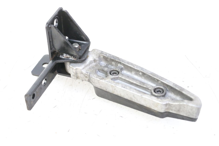 photo de LEFT REAR FOOTREST PEUGEOT CITYSTAR 125 (2011 - 2017)