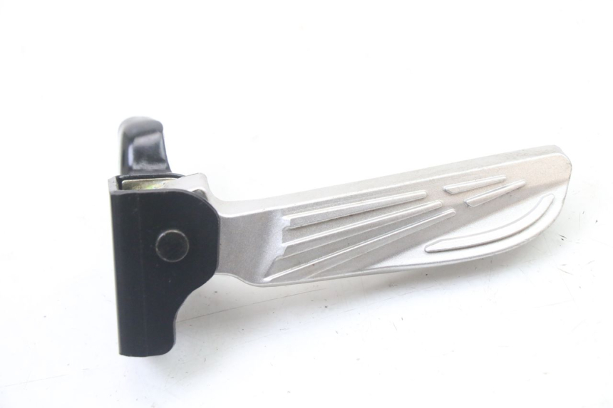 photo de REAR LEFT FOOTREST PEUGEOT TWEET 4T 50 (2023 - 2025)