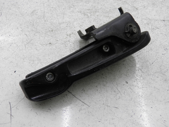 photo de REAR LEFT FOOTREST PIAGGIO CARNABY 125 (2007 - 2011)