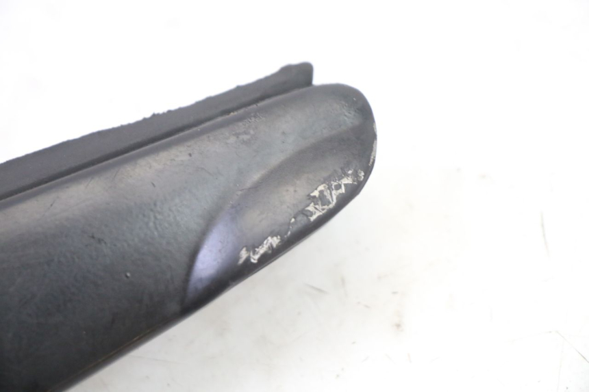 photo de REAR LEFT FOOTREST GILERA RUNNER SP 50 (2006 - 2008)