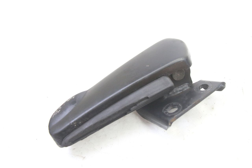 photo de REAR LEFT FOOTREST GILERA RUNNER SP 50 (2006 - 2008)