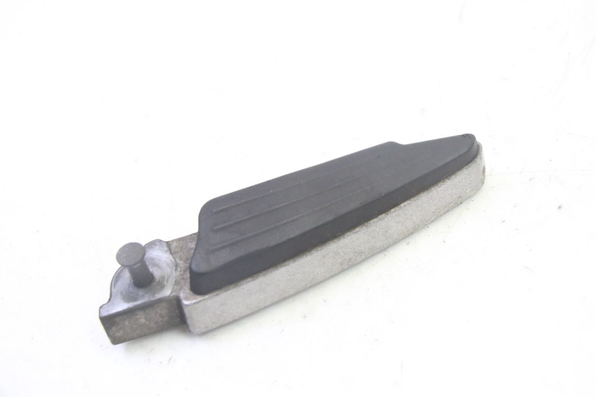 photo de REAR LEFT FOOTREST PEUGEOT SATELIS 125 (2013 - 2018)