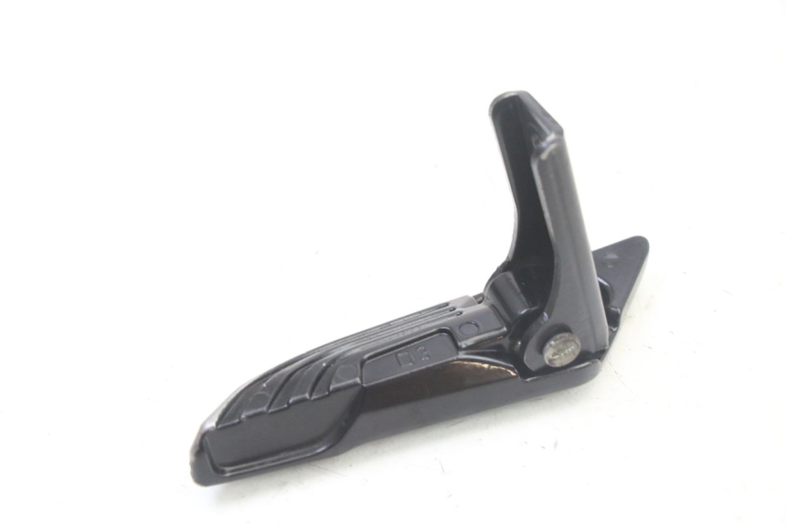 photo de REAR LEFT FOOTREST APRILIA SR 2T 50 (2018 - 2022)