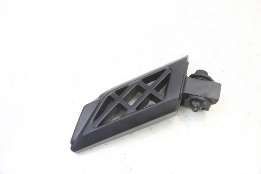 photo de REAR LEFT FOOTREST PEUGEOT STREETZONE I 2T 50 (2018 - 2020)