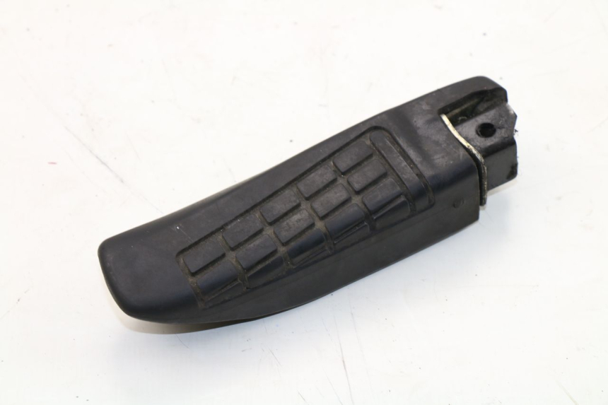 photo de REAR LEFT FOOTREST YAMAHA TRICITY 125 (2012 - 2016)
