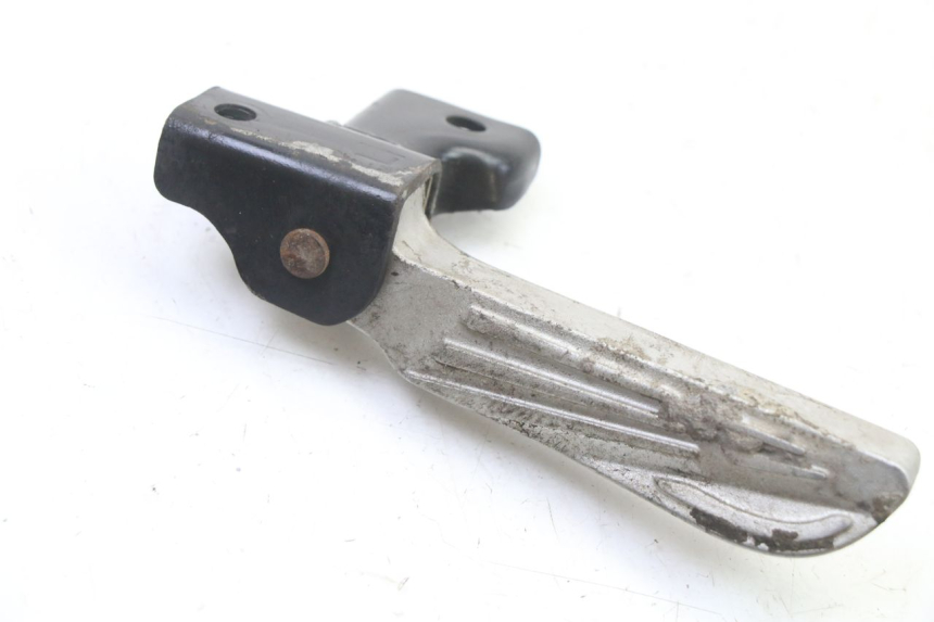 photo de REAR LEFT FOOTREST PEUGEOT TWEET 4T 50 (2014 - 2019)