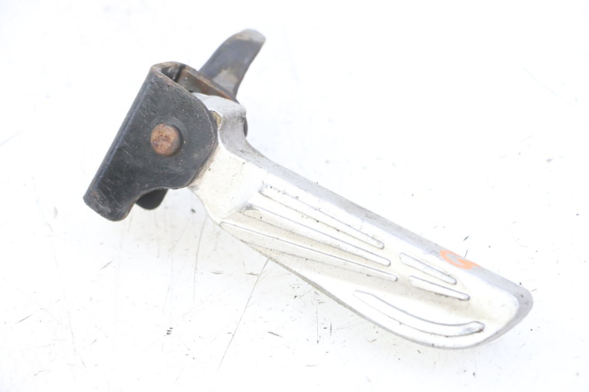 photo de REAR LEFT FOOTREST PEUGEOT TWEET PRO CARGO 50 (2018 - 2020)