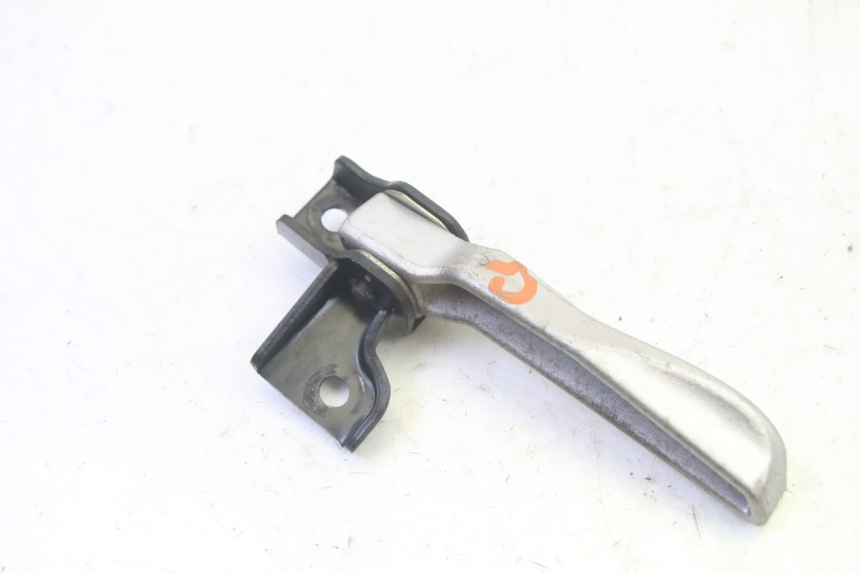 photo de REAR LEFT FOOTREST PEUGEOT TWEET PRO EFI 4T 50 (2021 - 2022)