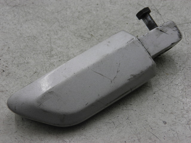 photo de REAR LEFT FOOTREST YAMAHA X-CITY XCITY 125 (2007 - 2008)