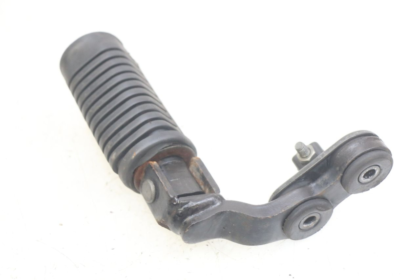 photo de RIGHT FRONT FOOTREST HONDA CM 125 (1983 - 2003)