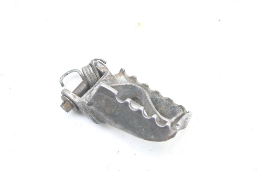 photo de FRONT RIGHT FOOTREST HONDA CR 85 (2003 - 2007)