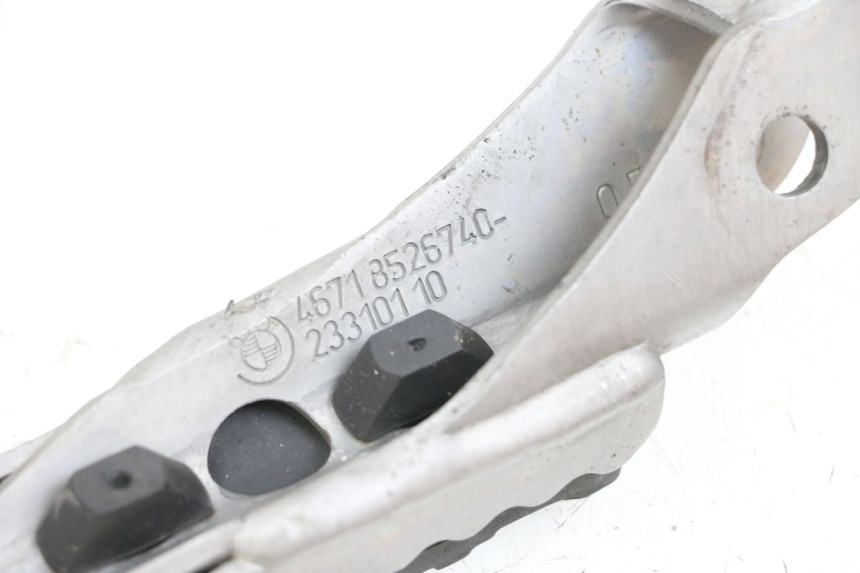 photo de FRONT RIGHT FOOTREST BMW R GS 1250 (2021 - 2024) - Alternative perspective