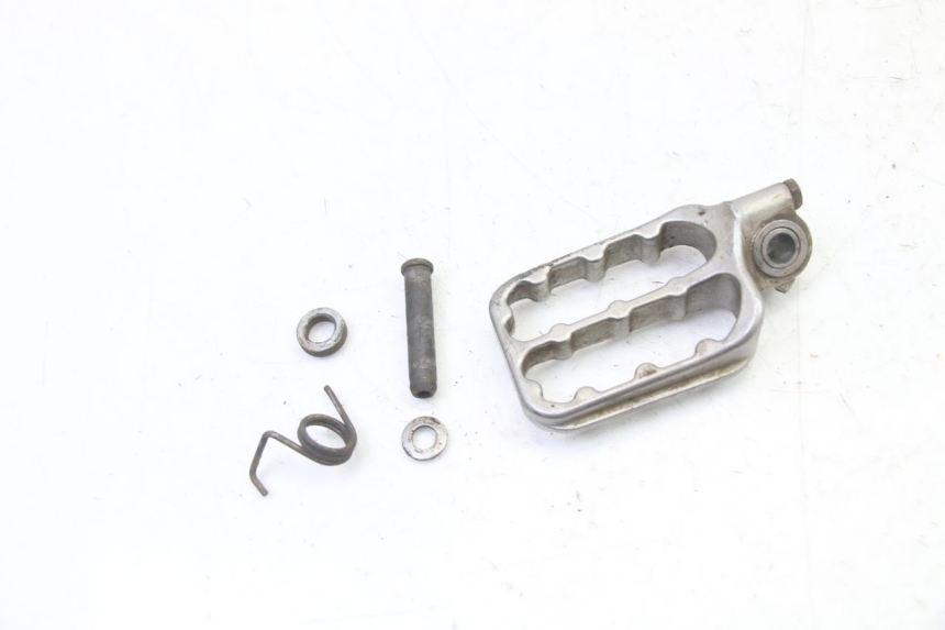 photo de FRONT RIGHT FOOTREST KTM SUPERENDURO R 950 (2005 - 2009)