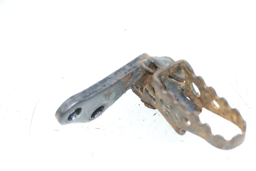 photo de FRONT RIGHT FOOTREST SUZUKI TS X 80 (1984 - 1988)