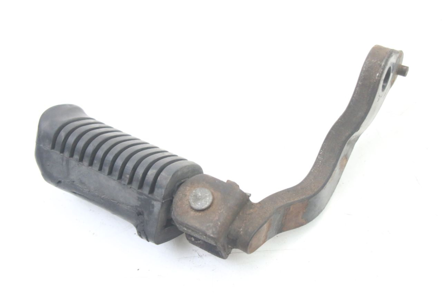 photo de FRONT RIGHT FOOTREST YAMAHA SR 125 (1982 - 2003)