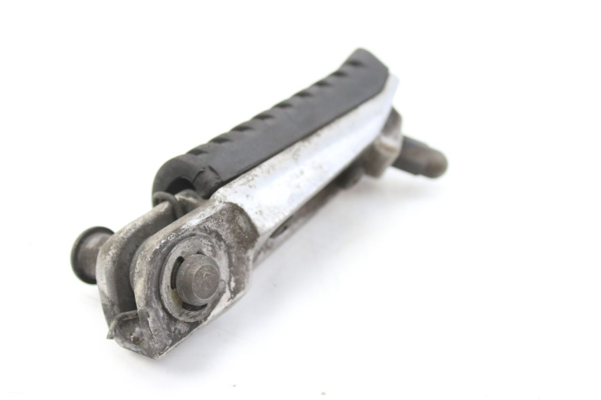 photo de RIGHT FRONT FOOTREST KAWASAKI ZR7 ZR-7 S 750 (1999 - 2004)