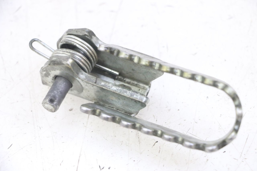 photo de FRONT LEFT FOOTREST HONDA CRF-F CRF F 110 (2019 - 2022)