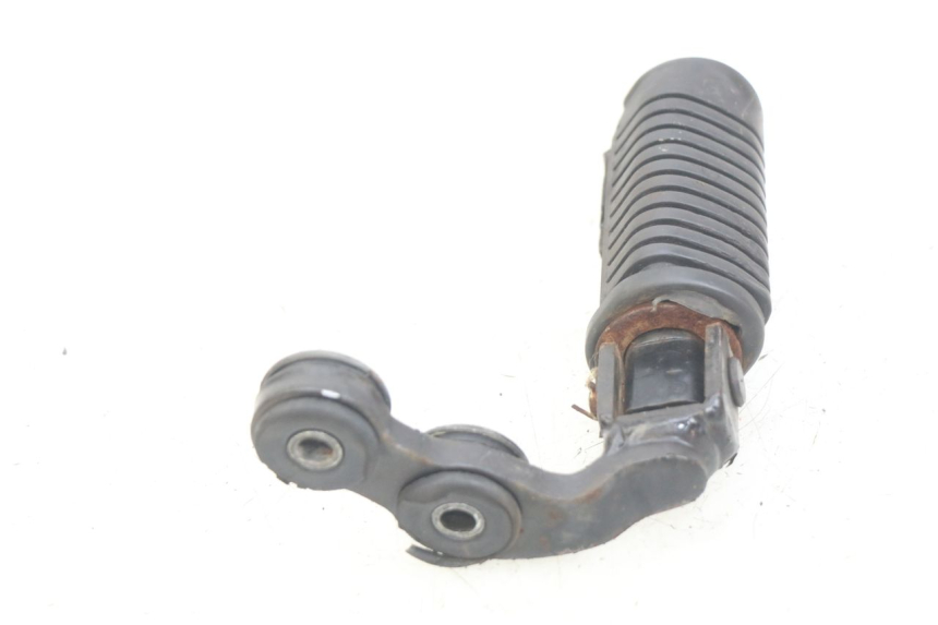 photo de LEFT FRONT FOOTREST HONDA CM 125 (1983 - 2003)