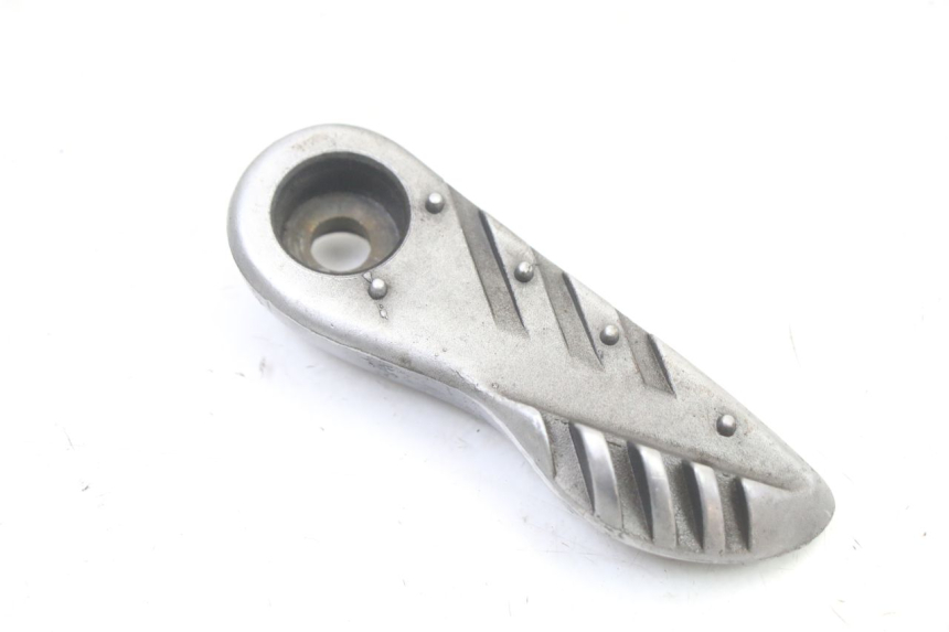 photo de FRONT LEFT FOOTREST MBK BOOSTER SPIRIT NAKED 50 (2004 - 2017)