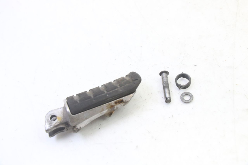 photo de FRONT LEFT FOOTREST HONDA NTV DEAUVILLE 650 (2001 - 2006)