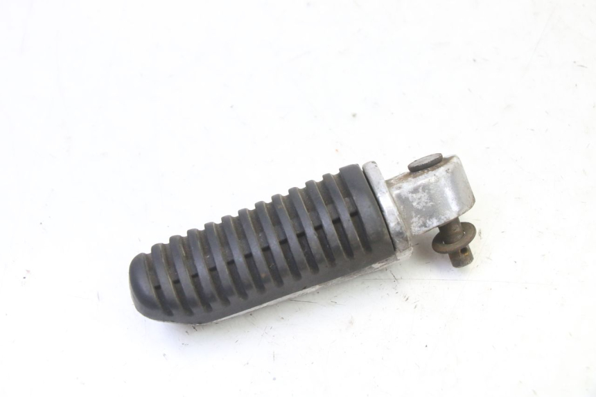 photo de FRONT LEFT FOOTREST MAG POWER R-STREET 50 (2016 - 2025)