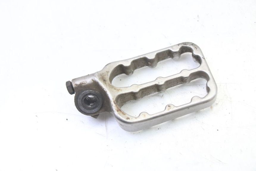 photo de FRONT LEFT FOOTREST KTM SUPERENDURO R 950 (2005 - 2009)
