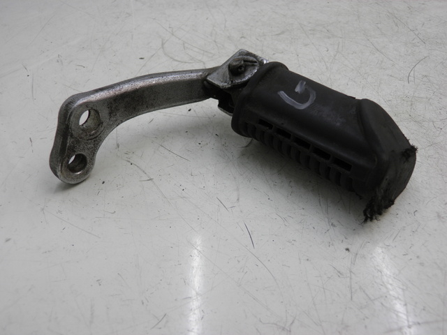 photo de FRONT LEFT FOOTREST SUZUKI TU X TUX VOLTY 125 (1999 - 2001)