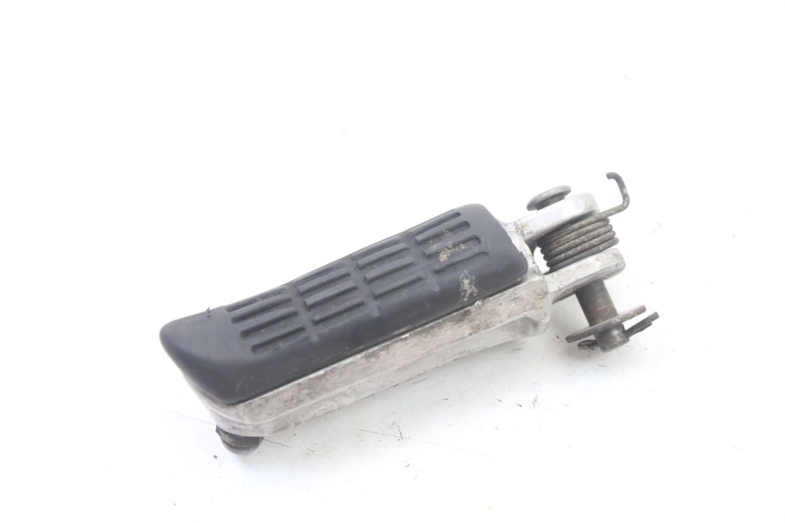 photo de FRONT LEFT FOOTREST HONDA XLV VARADERO 125 (2000 - 2006)