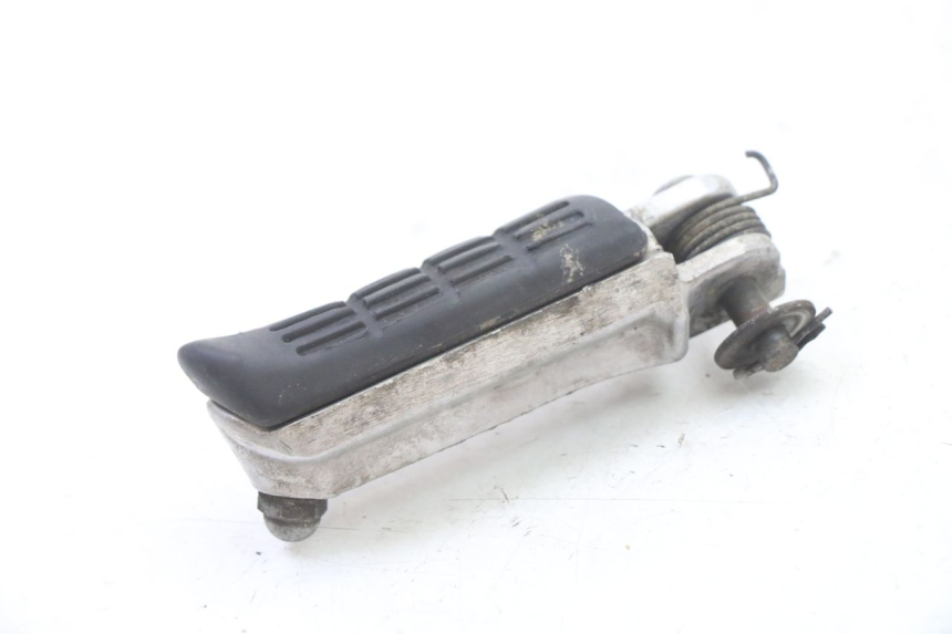 photo de FRONT LEFT FOOTREST HONDA XLV VARADERO 125 (2000 - 2006)