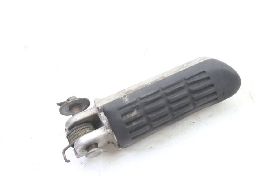 photo de FRONT LEFT FOOTREST HONDA XLV VARADERO 125 (2000 - 2006)