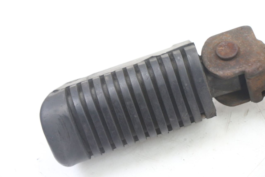 photo de FRONT LEFT FOOTREST YAMAHA SR 125 (1982 - 2003)
