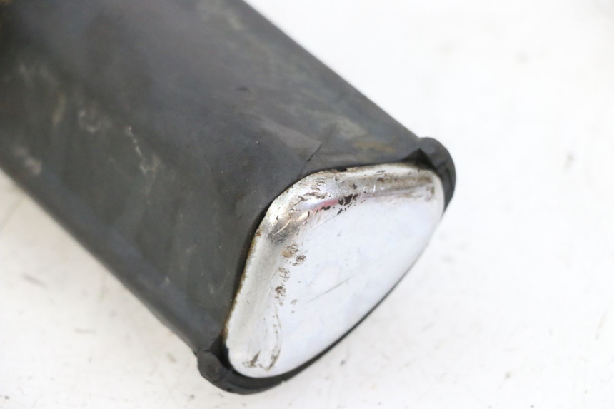 photo de FRONT LEFT FOOTREST YAMAHA XV VIRAGO 535 (1988 - 2004)