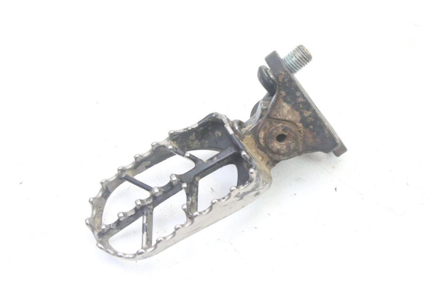 photo de FRONT LEFT FOOTREST YAMAHA YZ-F YZF 250 (2007 - 2013)