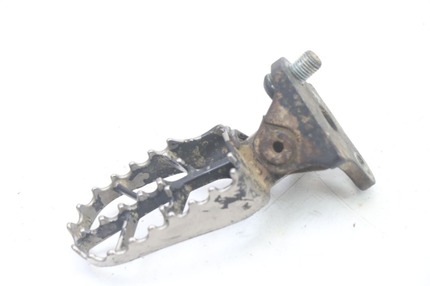 photo de FRONT LEFT FOOTREST YAMAHA YZ-F YZF 250 (2007 - 2013)