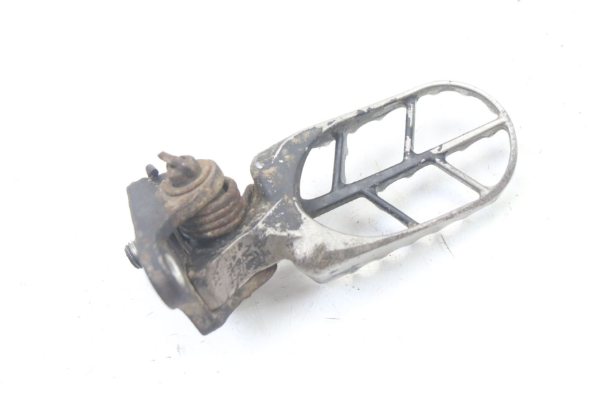 photo de FRONT LEFT FOOTREST YAMAHA YZ-F YZF 250 (2007 - 2013)