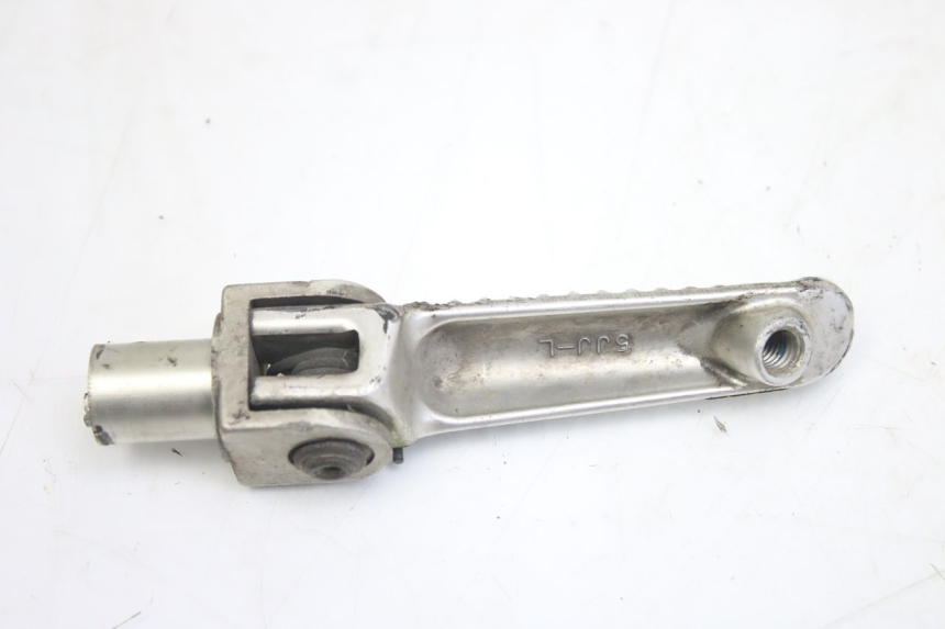 photo de LEFT FRONT FOOTREST YAMAHA YZF R1 1000 (2007 - 2008)