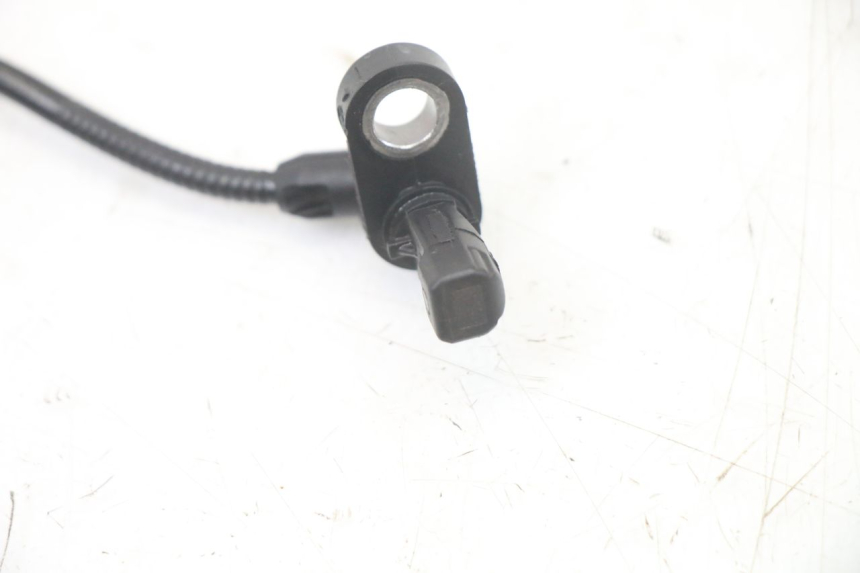 photo de REAR ABS SENSOR ROYAL ENFIELD HYMALAYAN 410 (2016 - 2023)